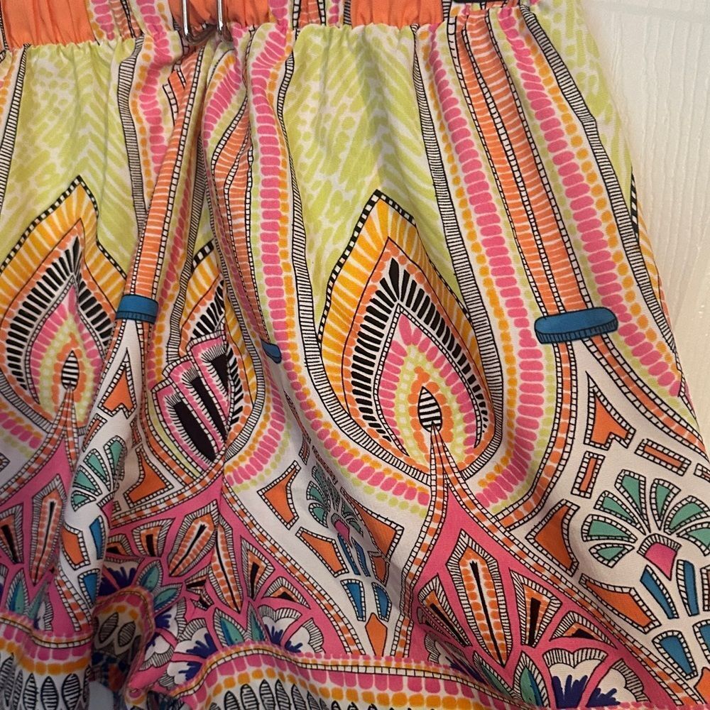 Tyche Vibrant Multicolor Women's Shorts - Picture 7 of 8